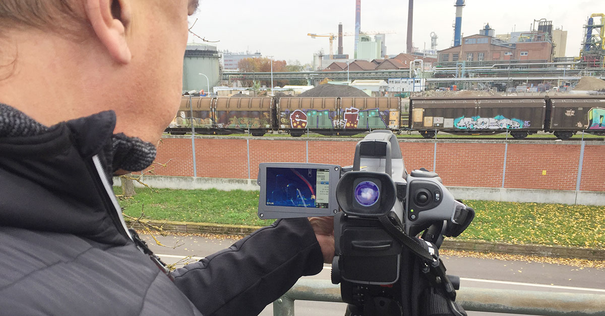 /globalassets/industrial/discover/industrial/visualizing-co2-thumbnail.jpg