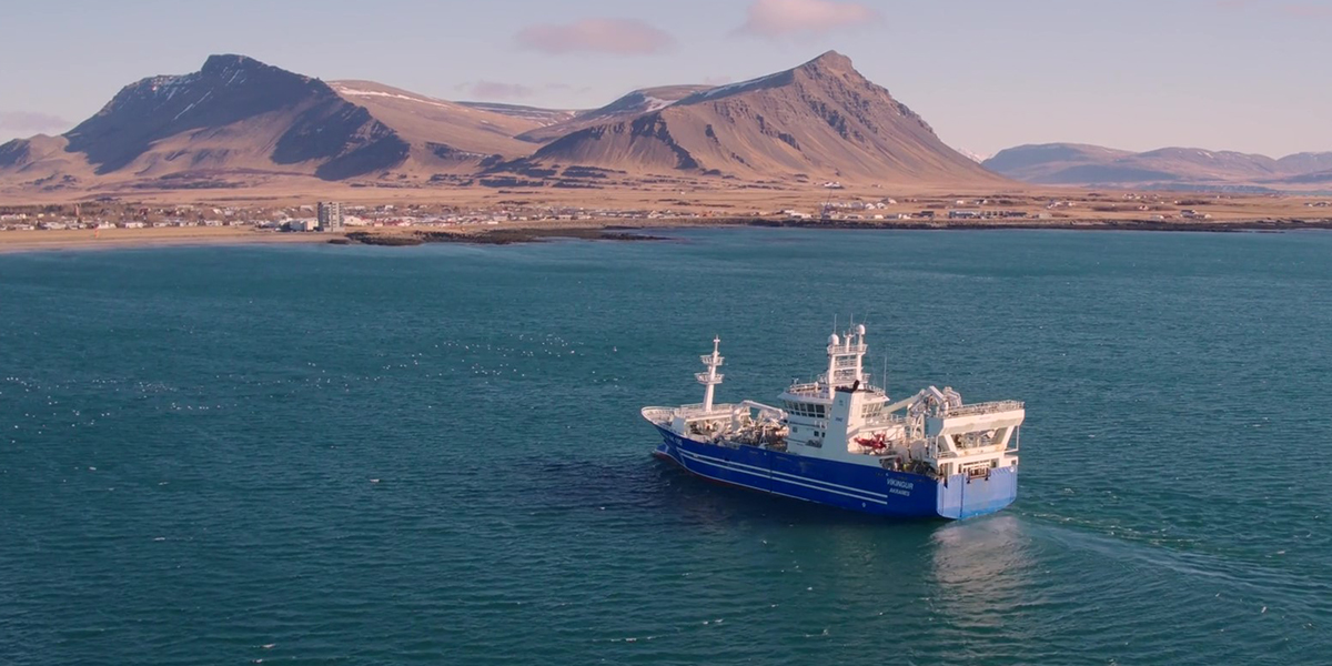 /globalassets/industrial/discover/marine/ice-fishing-boat_1.jpg